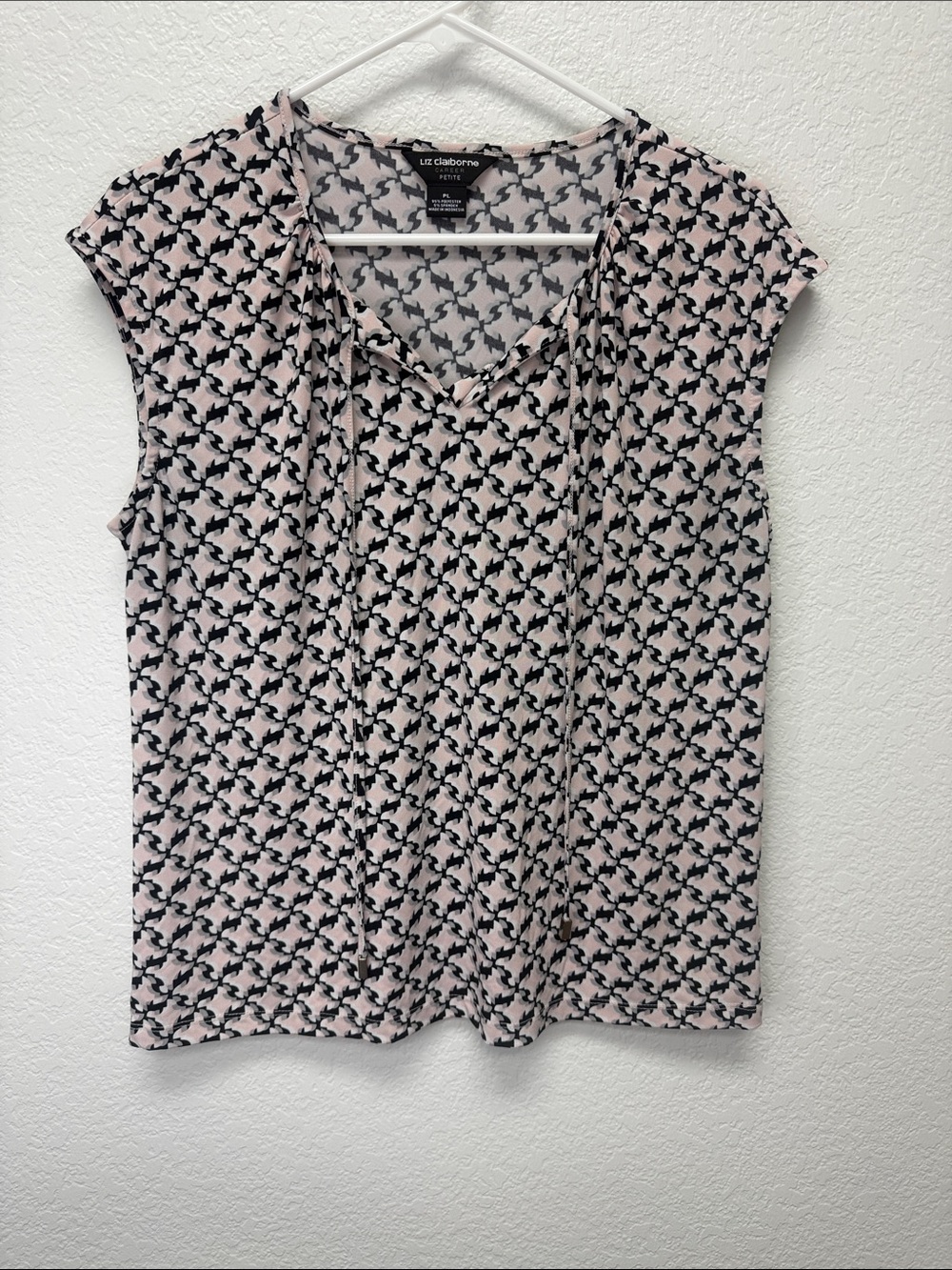 Liz Claiborne Pink and Black Geometric Cap-Sleeve Blouse